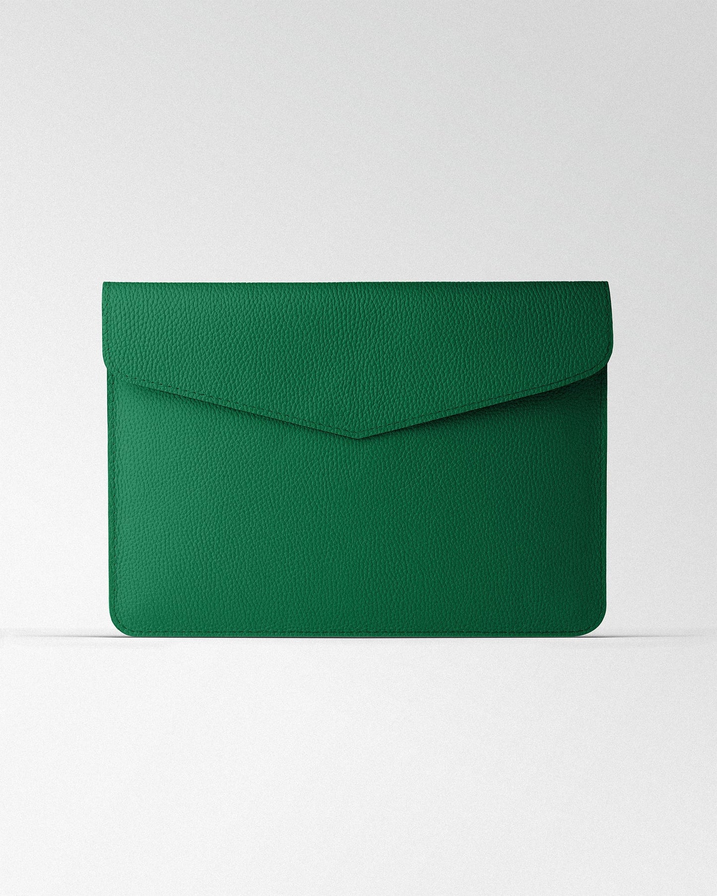 Magnetic MacBook Sleeve in Green Floater Leather