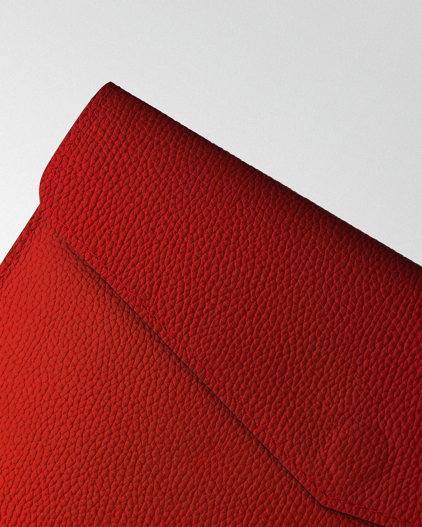 Magnetic MacBook Sleeve in Red Floater Leather