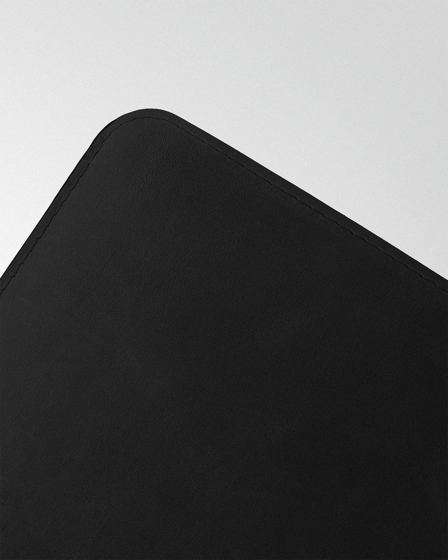 Minimalist MacBook Sleeve In Black Crazy Horse Leather