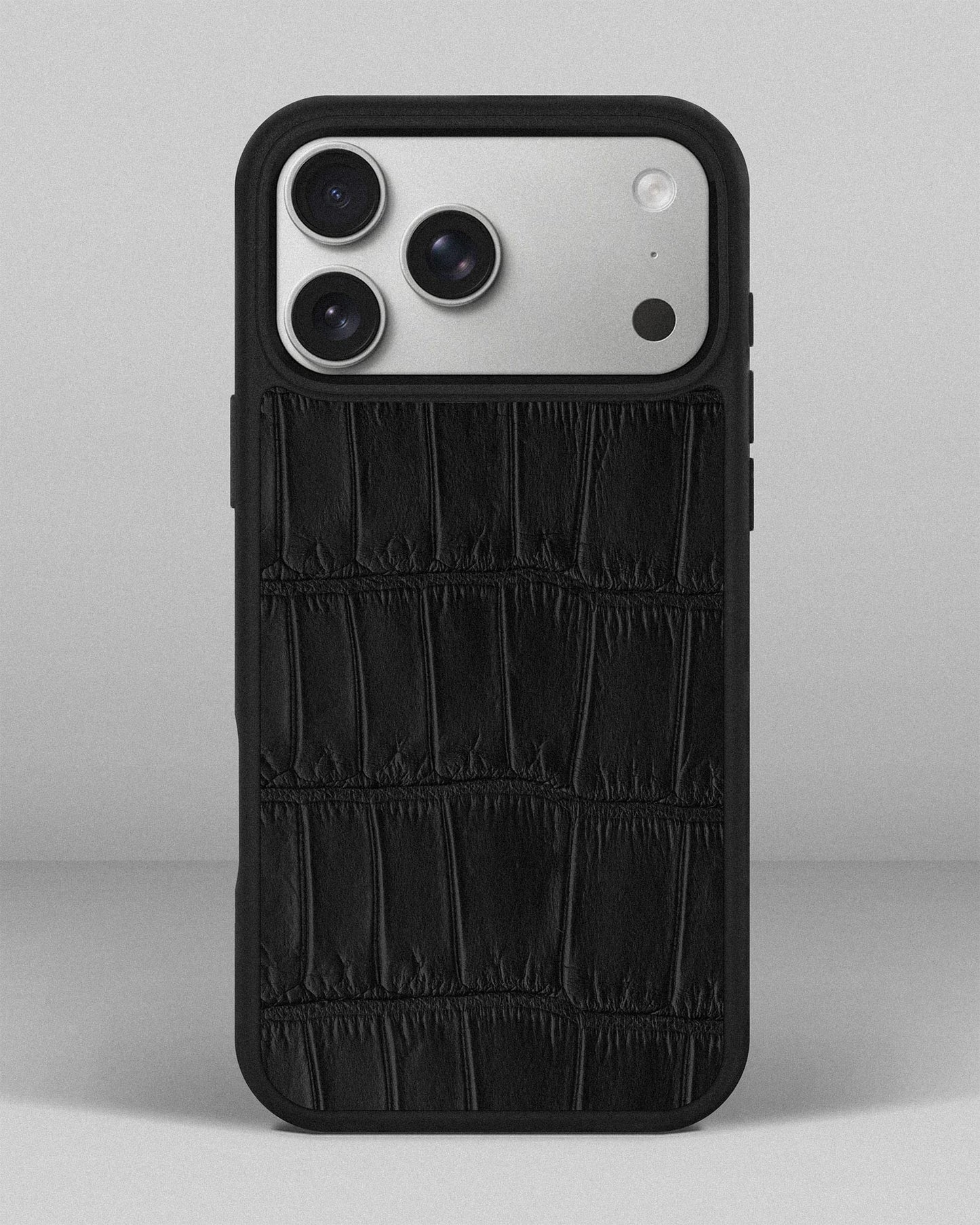 Black Crocodile Leather Sport Case for iPhone 17 Pro Max