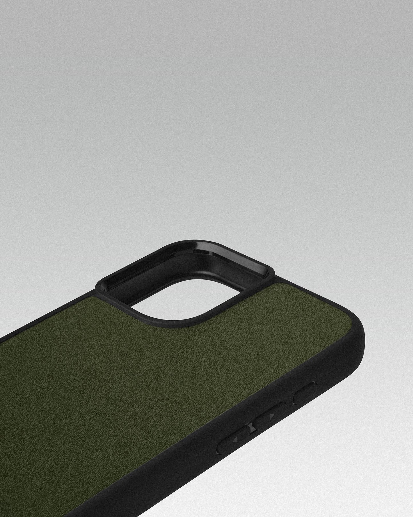 Smooth Dark Green Leather Sport Case for iPhone 16 Plus