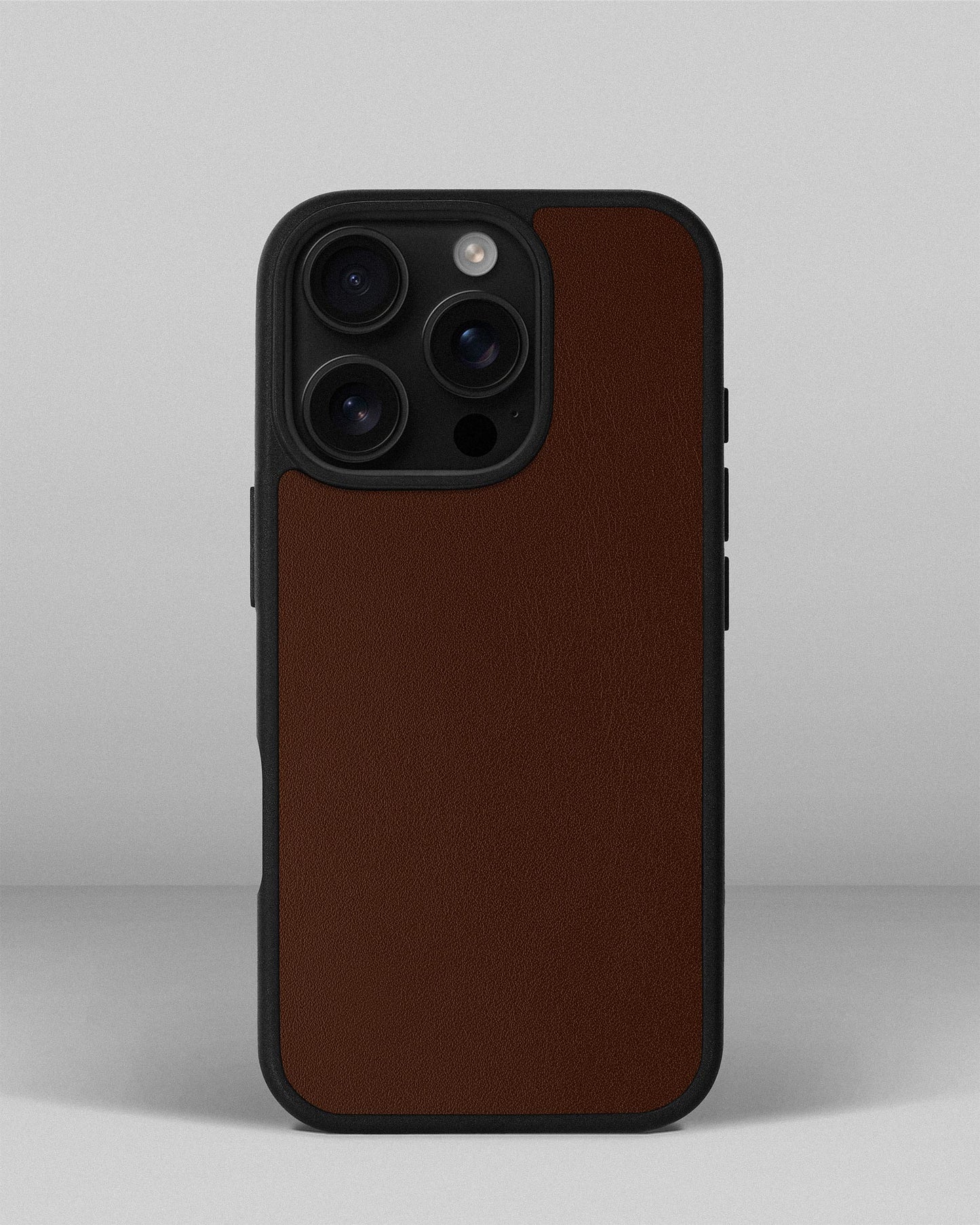 Smooth Ginger Leather Sport Case for iPhone 16 Pro