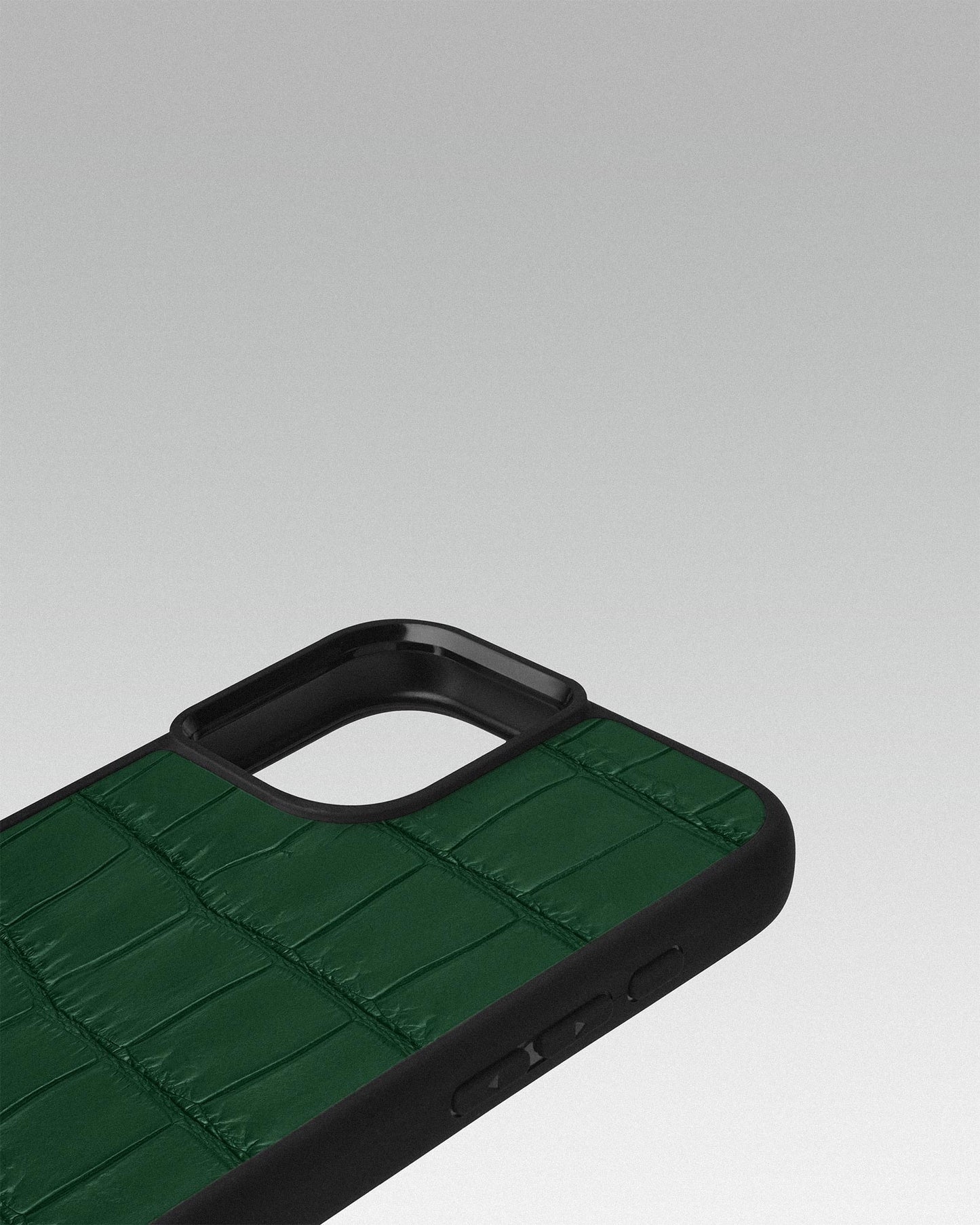 Dark Green Crocodile Leather Sport Case for iPhone 16