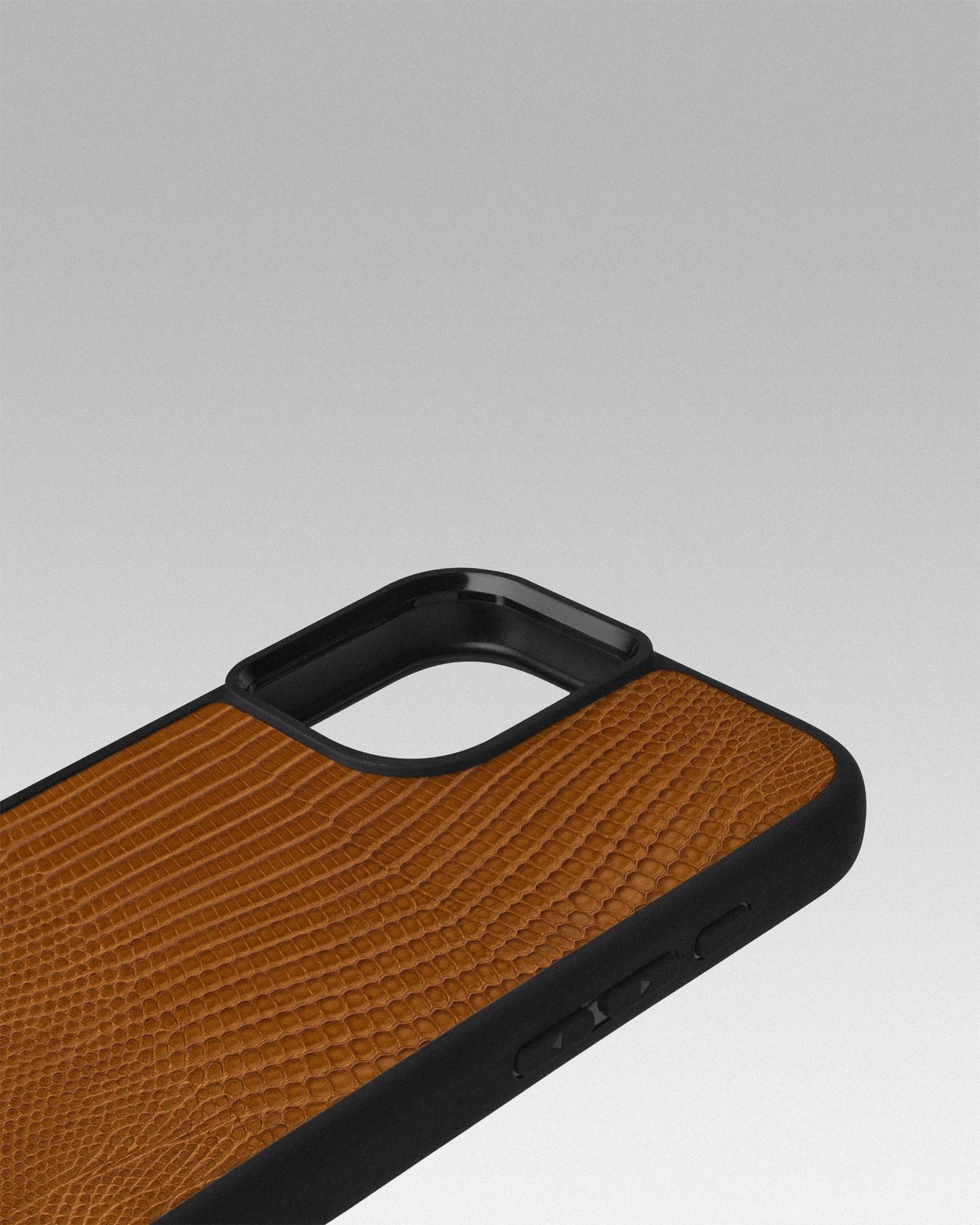 Ginger Iguana Sport Case for iPhone 16 Plus