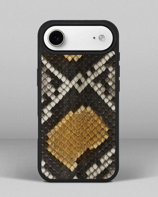 Спортивний чохол із сіро-жовтої шкіри пітона для iPhone 16 Pro Max