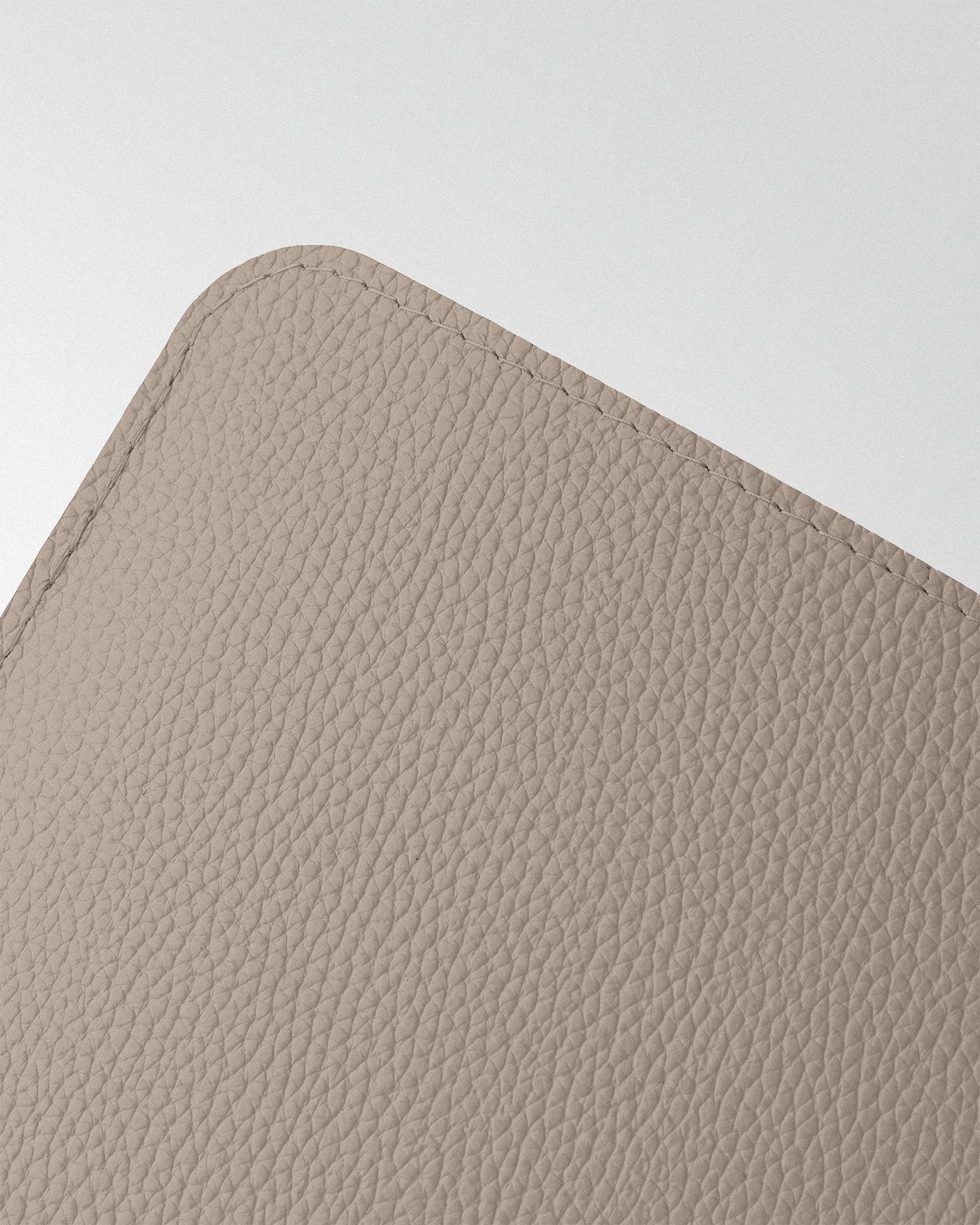 Minimalist MacBook Sleeve in Baige Floater Leather