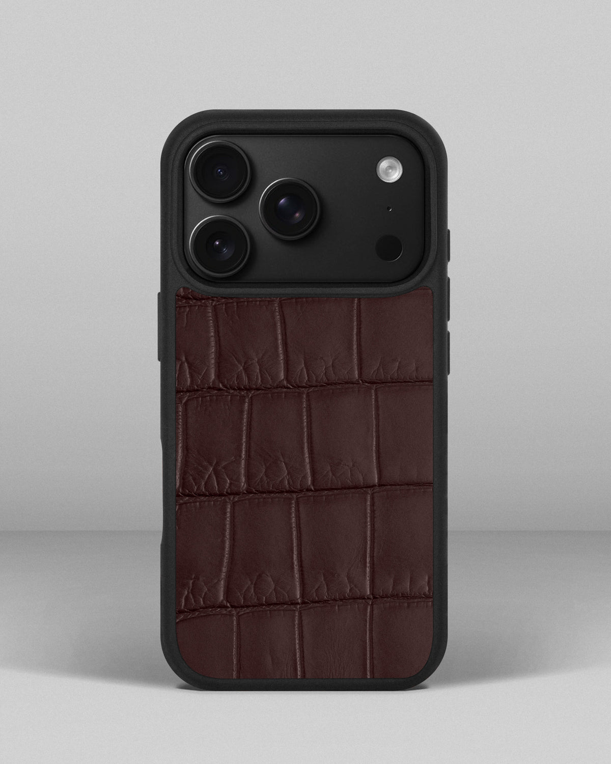 Brown Crocodile Leather Sport Case for iPhone 18 Pro