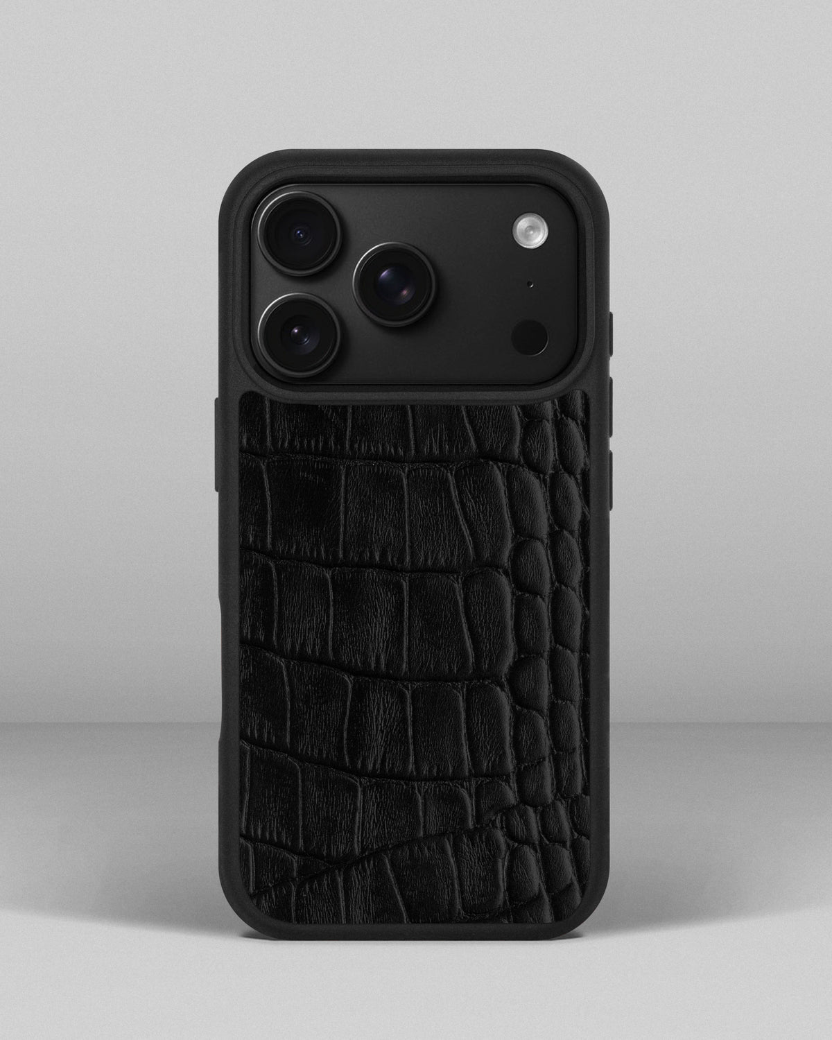 Black Crocodile Emboss on Calfskin Sport Case for iPhone 18 Pro