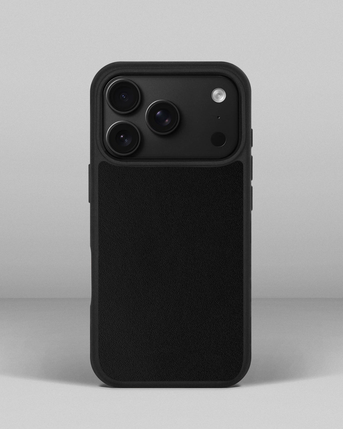 Smooth Black Leather Sport Case for iPhone 18 Pro