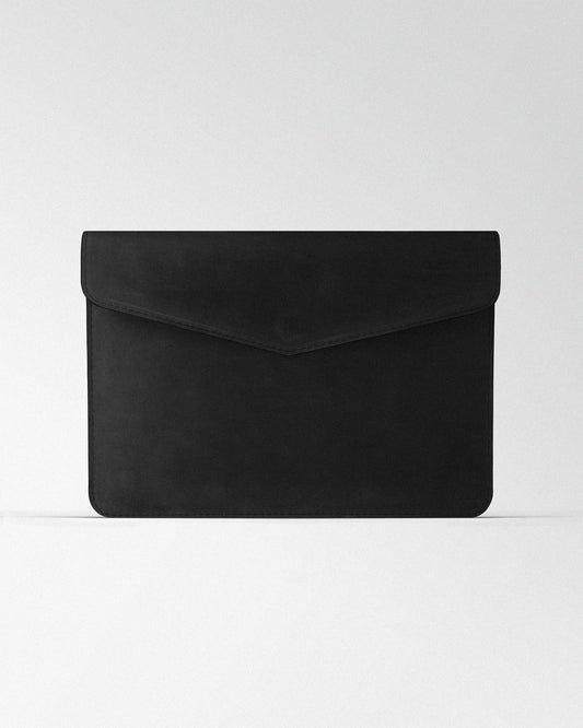 Magnetic MacBook Sleeve In Black Crazy Horse Leather