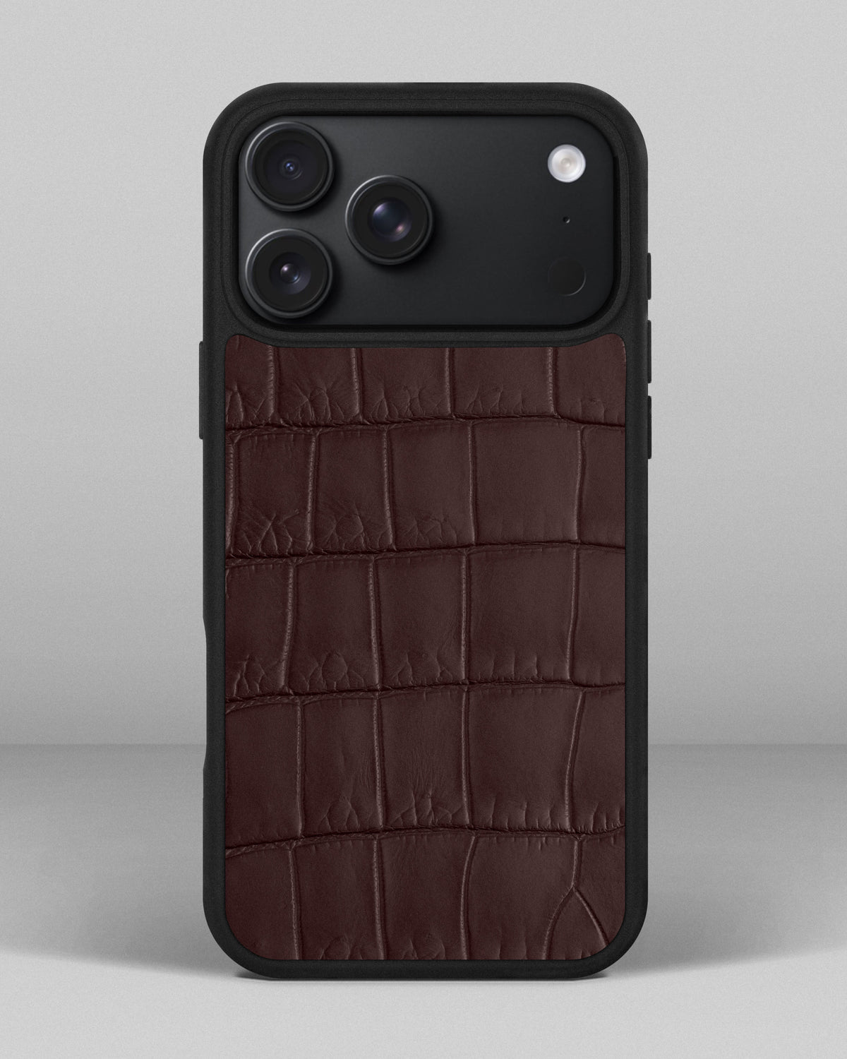 Brown Crocodile Leather Sport Case for iPhone 18 Pro Max