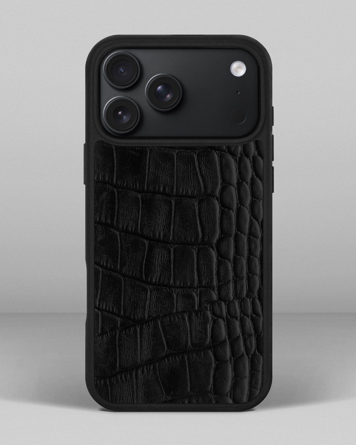 Black Crocodile Emboss on Calfskin Sport Case for iPhone 18 Pro Max