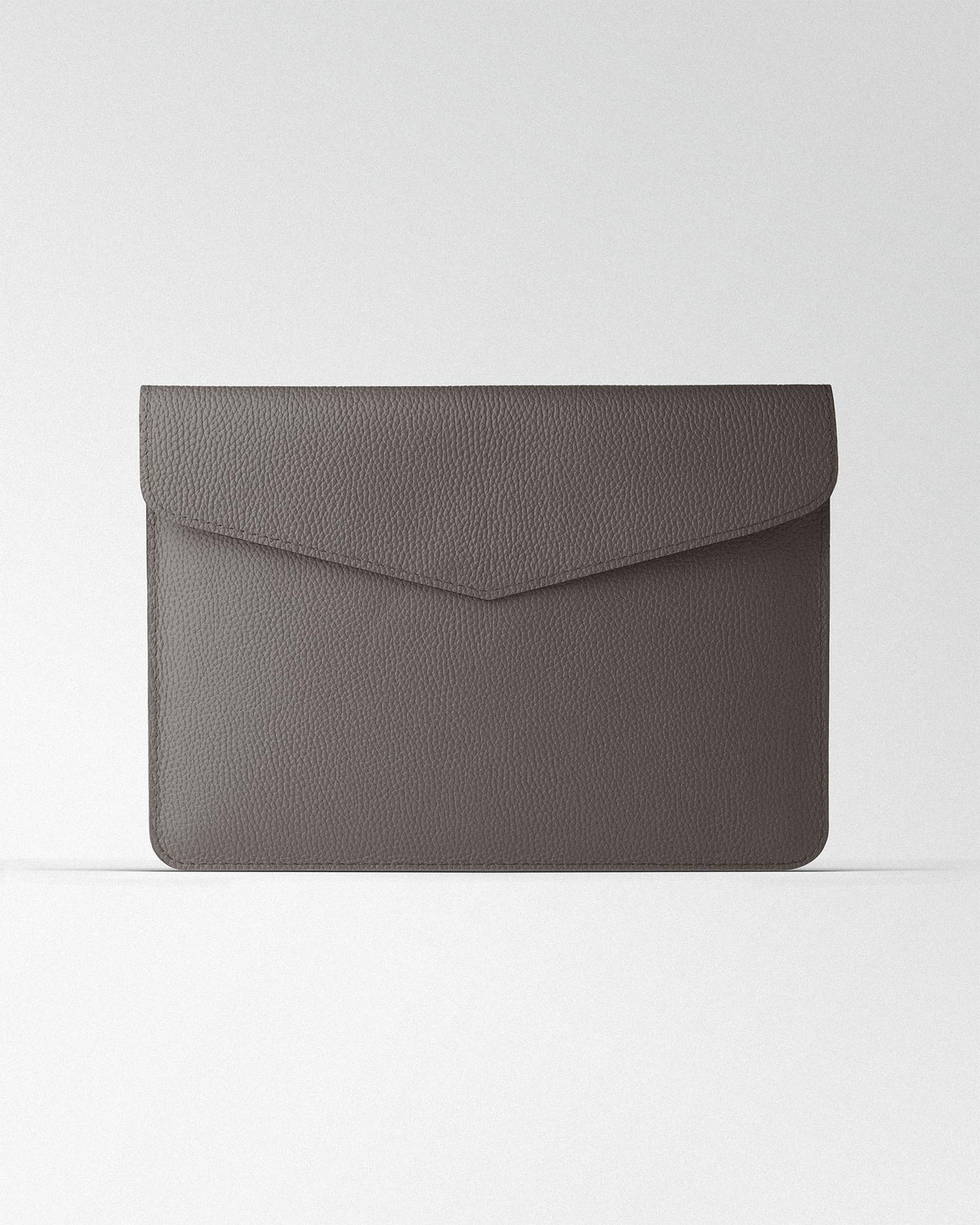 Magnetic MacBook Sleeve in Cappuccino Calfskin Leather