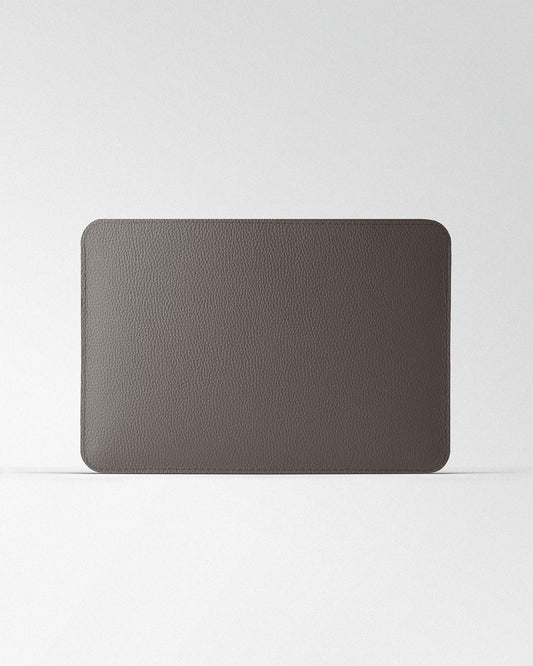 Minimalist MacBook Sleeve in Brown Floater Leather