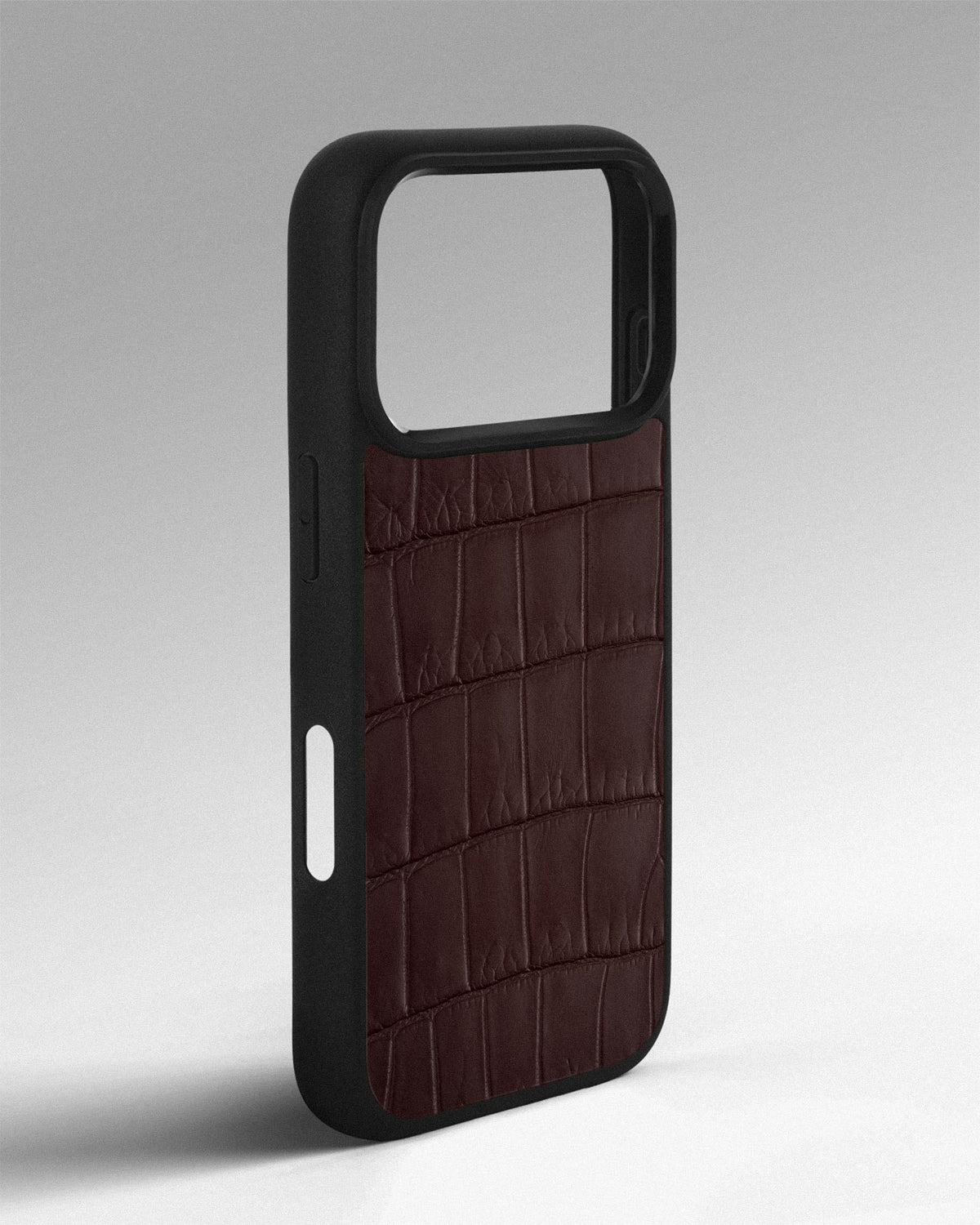 Brown Crocodile Leather Sport Case for iPhone 18 Pro Max