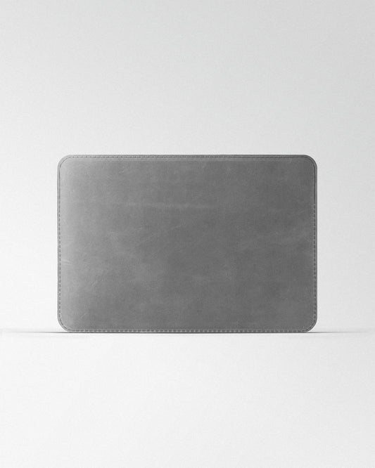 Minimalist MacBook Sleeve In Gray Crazy Horse Leather