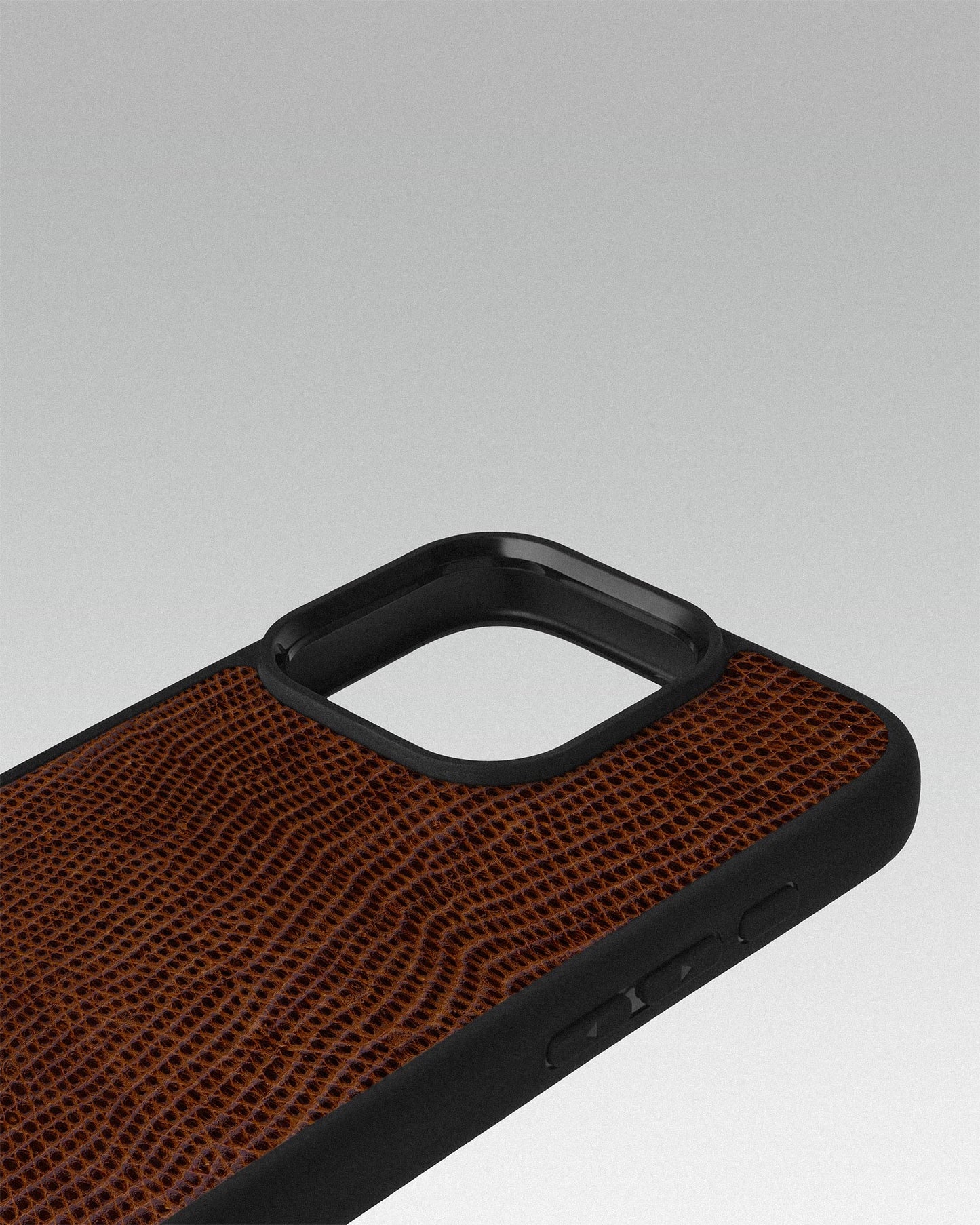 Brown Iguana Sport Case for iPhone 16 Pro Max