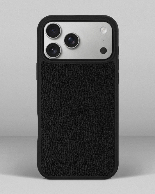 كرة جلدية سوداء لهاتف iPhone 15 Pro Max
